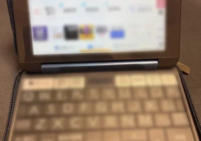 英和辞典だけでなく、国語辞典や百科事典も入っています。常に机に置いて、分からなければすぐに調べるという感じで使っていました（Eさん）＜Sさん談：Eくんが持っているのを見て、便利そうに思い、僕も同じものを買ってもらいました＞