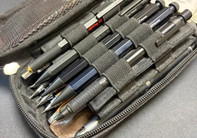 シャープペンにはまっていて、同じメーカーでも色違いや0.5mmと0.3mmなど芯径違いで持っていました。鉛筆のように六角形になっているものは使いやすかったです（Eさん）